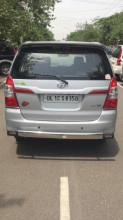 Used Toyota Innova Car In Noida