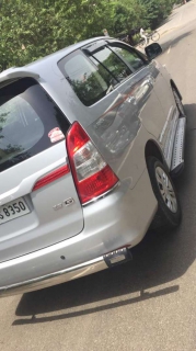 Used Toyota Innova Car In Noida