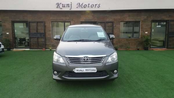 Used Toyota Innova Car In New Delhi