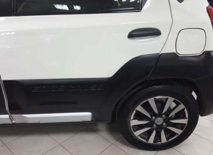 Used Toyota Etios Cross Car In New Delhi