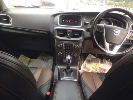 Used Volvo V40 Cross Country Car In New Delhi