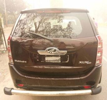 Used Mahindra XUV 500 Car In Ghaziabad