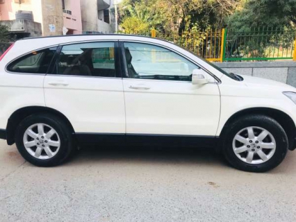 Used Honda CR-V Car In New Delhi