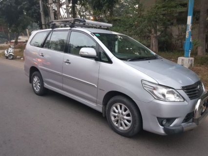 Used Toyota Innova Car In Faridabad