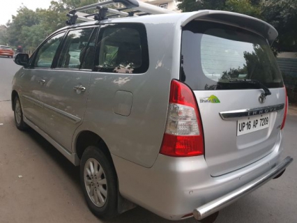 Used Toyota Innova Car In Faridabad