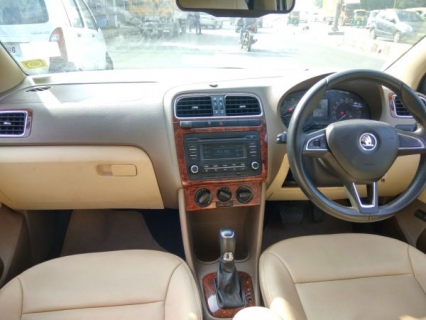 Used Skoda Rapid Car In New Delhi