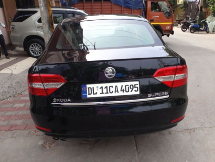 Used Skoda Superb Car In New Delhi