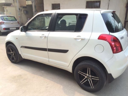 Used Maruti Suzuki Swift Car In New Delhi
