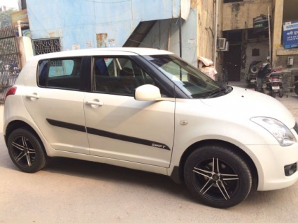 Used Maruti Suzuki Swift Car In New Delhi