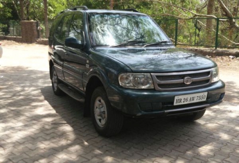 Used TATA Safari Car In New Delhi