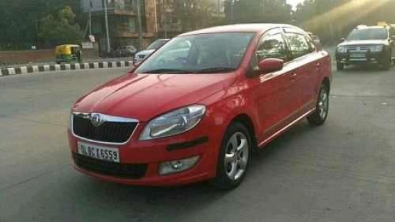 Used Skoda Rapid Car In New Delhi
