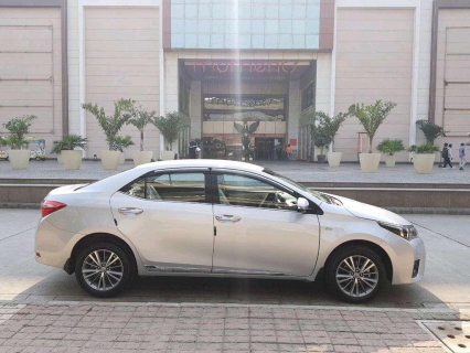 Used Toyota Corolla Altis Car In New Delhi