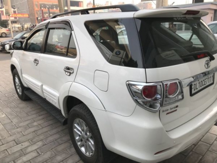 Used Toyota Fortuner Car In New Delhi